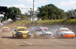 3 entrando na curva